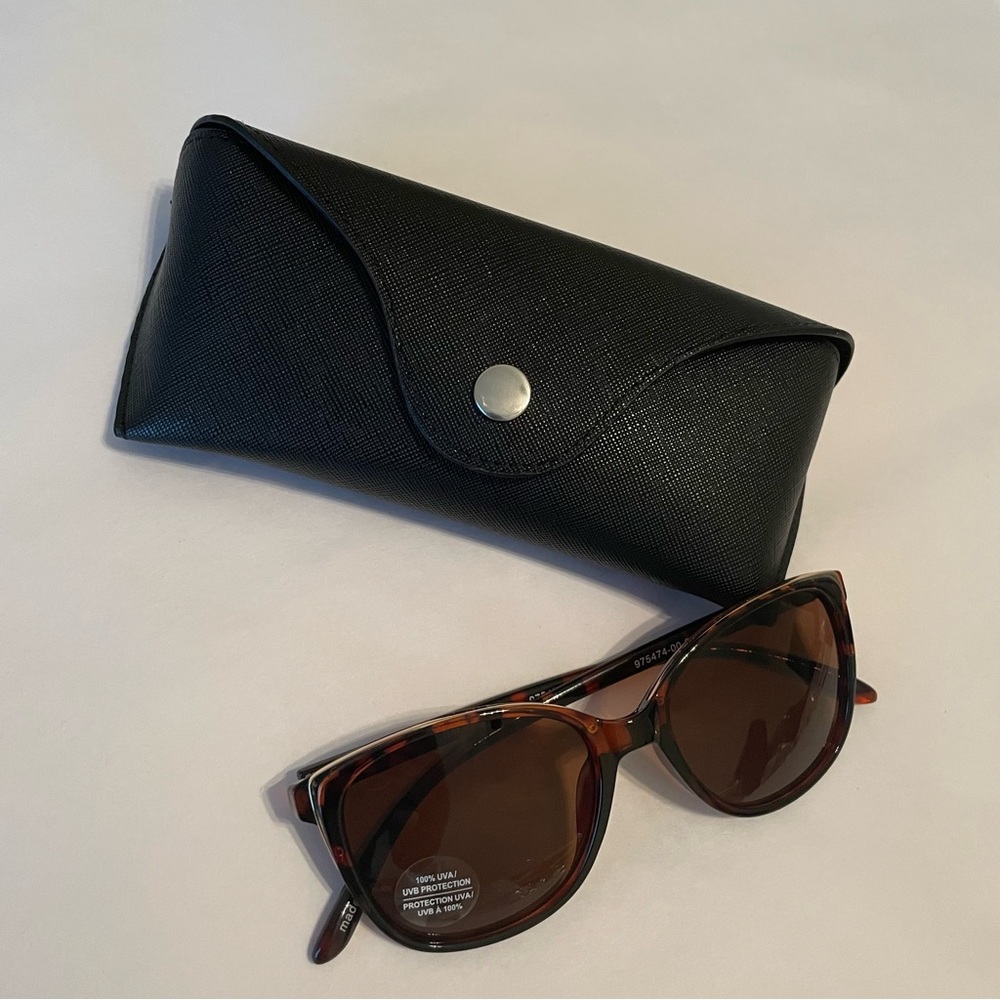 ⭐️ 4/$20 Sunglasses/glasses case - Picture 7 of 8